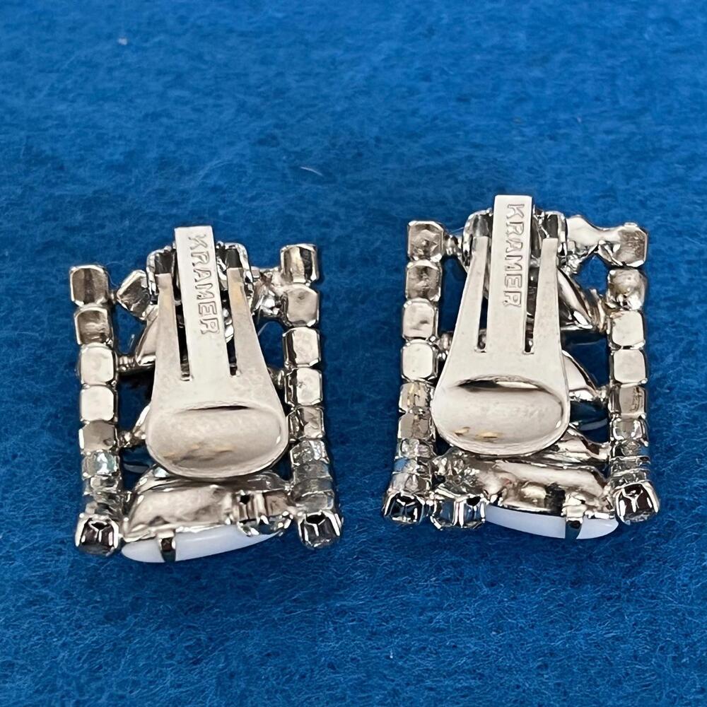 Stunning Kramer Silvertone Marquise Shaped Milk Glass Bracelet and Earring Set - Picture 7 of 9